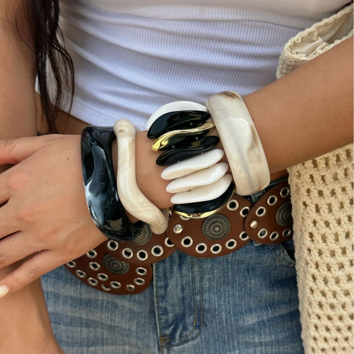 LOT DE 4 BRACELETS ANYS