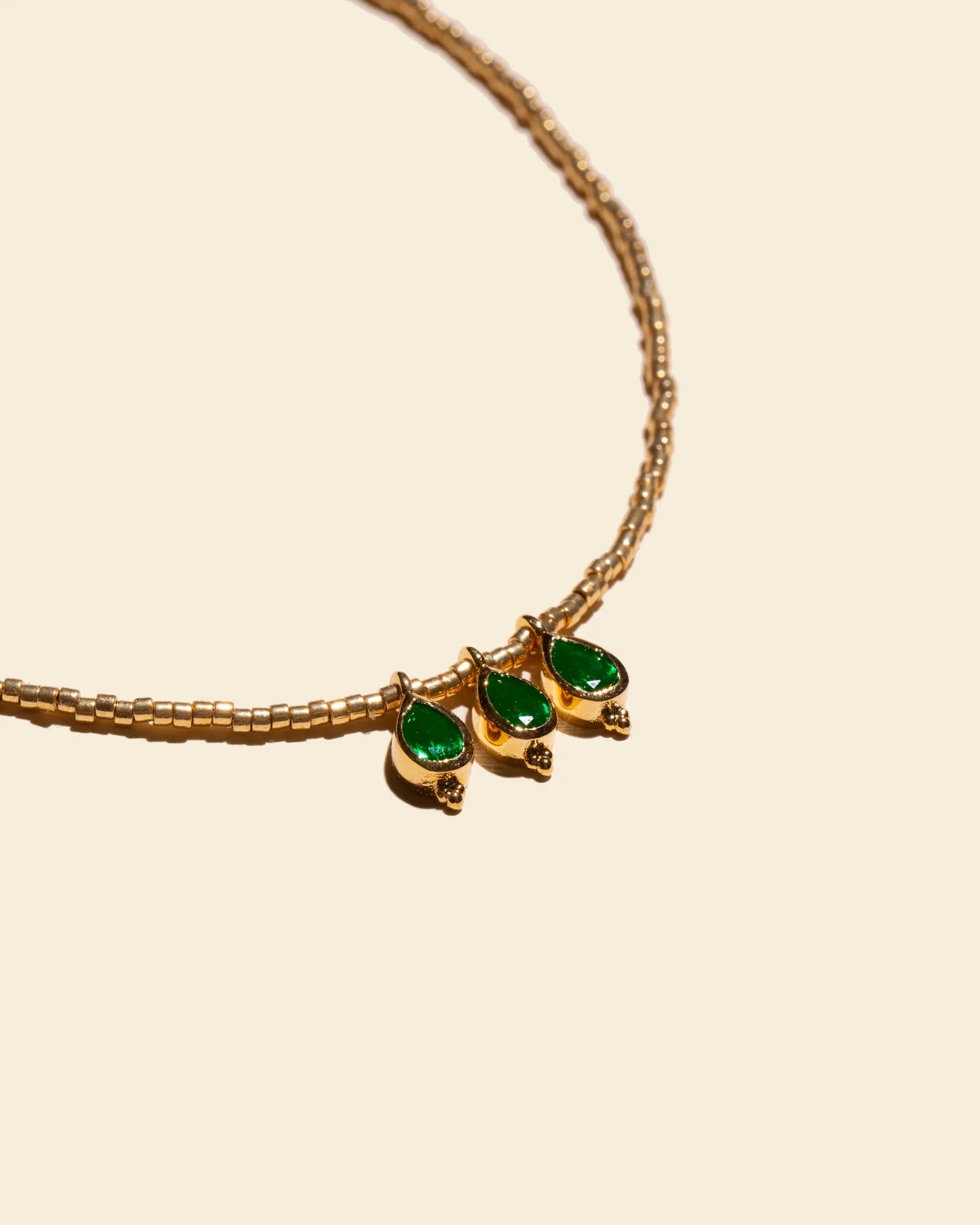 Collier ras du coup IRIS